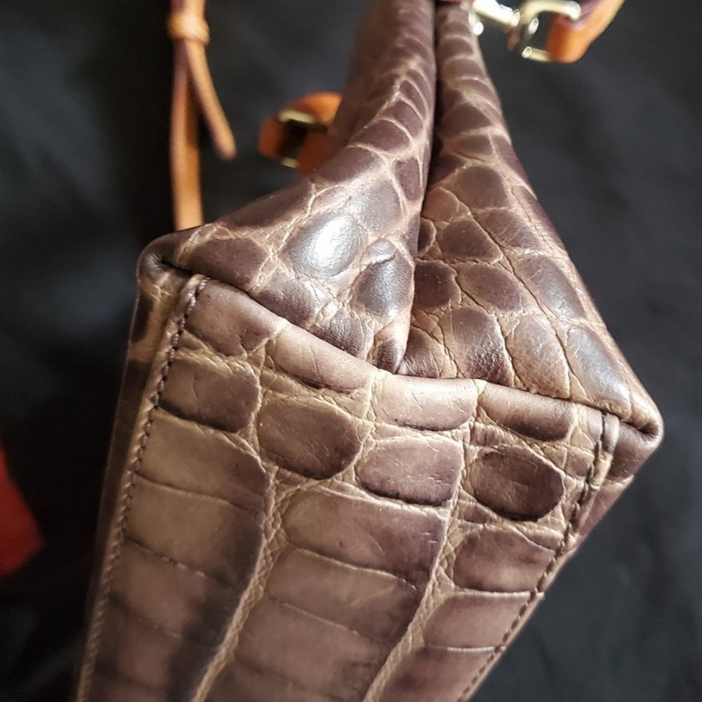 Dooney & Bourke Brown Croc-Embossed Crossbody Bag - Picture 4 of 15